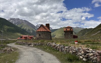 truso valley: un’escursione imperdibile tra le montagne della georgia